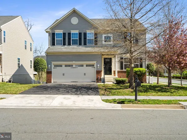 100 Fiesta Dr, Stephenson, VA 22656