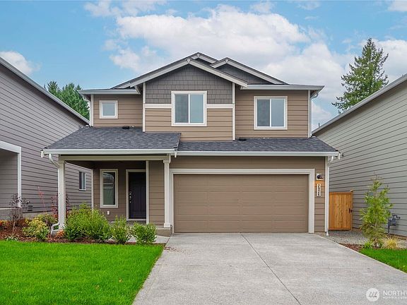 4th image of 2920 6th Avenue NE