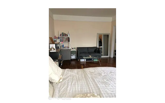 Rented by Douglas Elliman | media 18