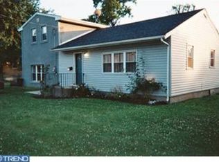 826 Keystone St, Croydon, PA 19021