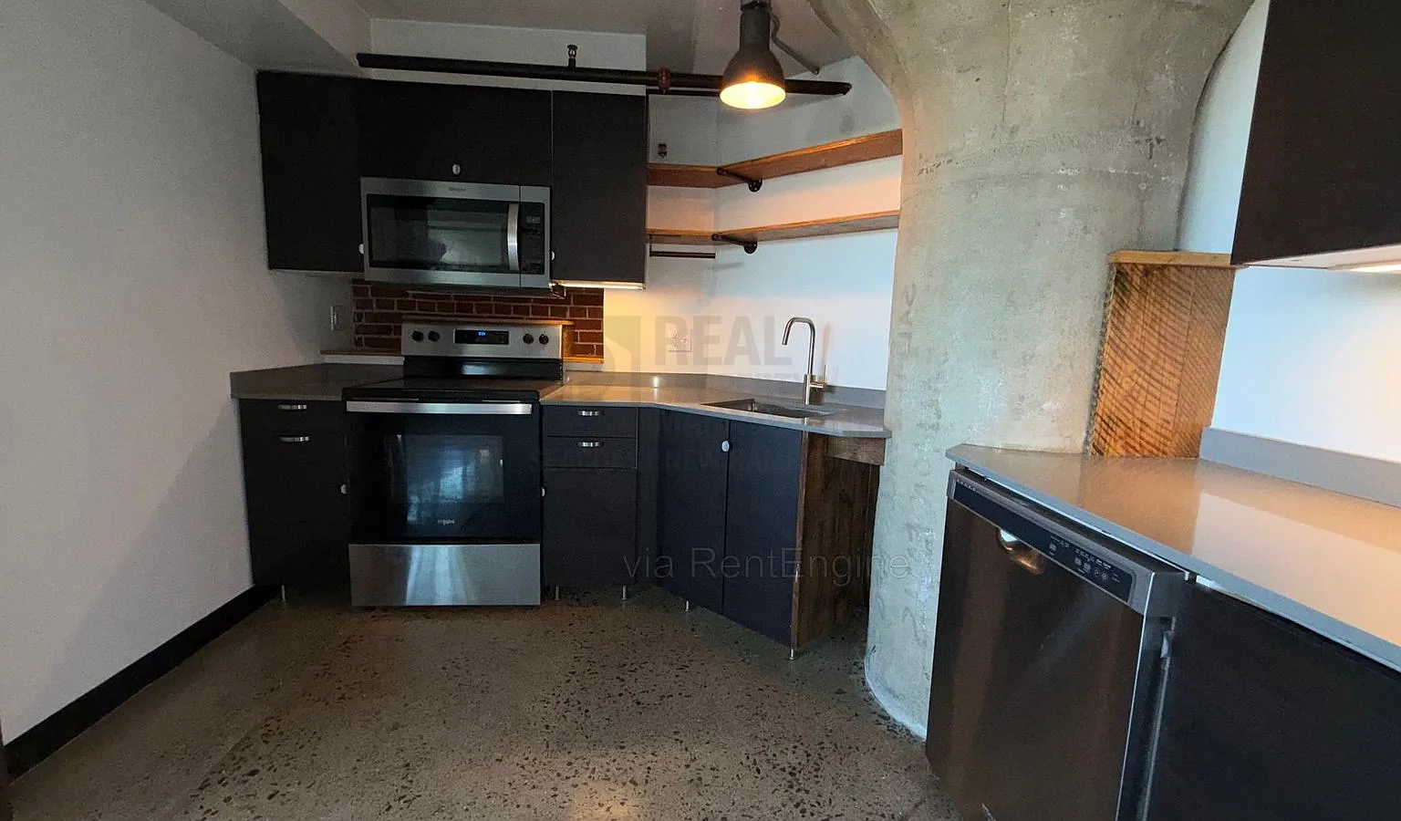 2 bed, 1.0 bath, $1,850 — Photo 2