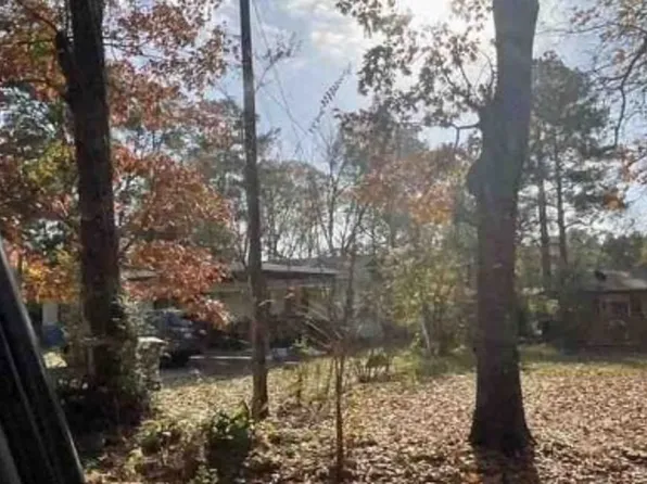 422 York Dr, Lufkin, TX 75901