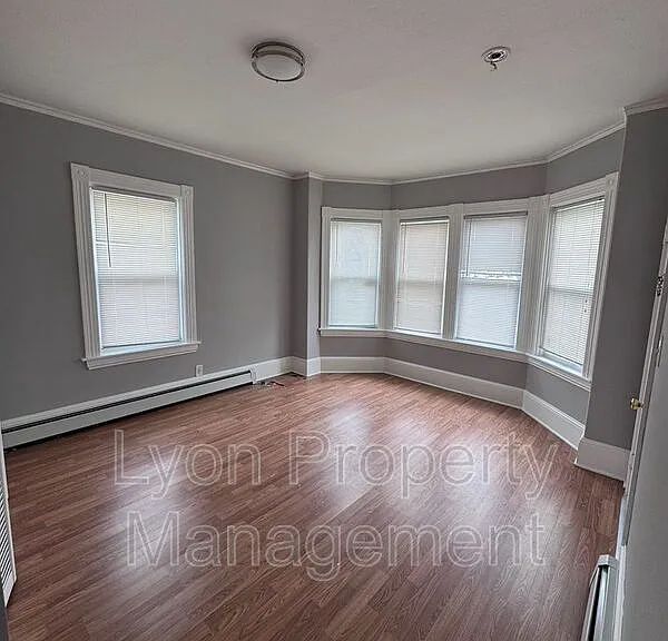 1134 Social St #1 — Photo 4