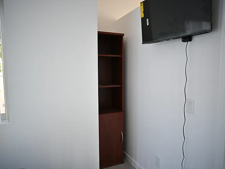 322 Loma Vista St #A — Photo 11