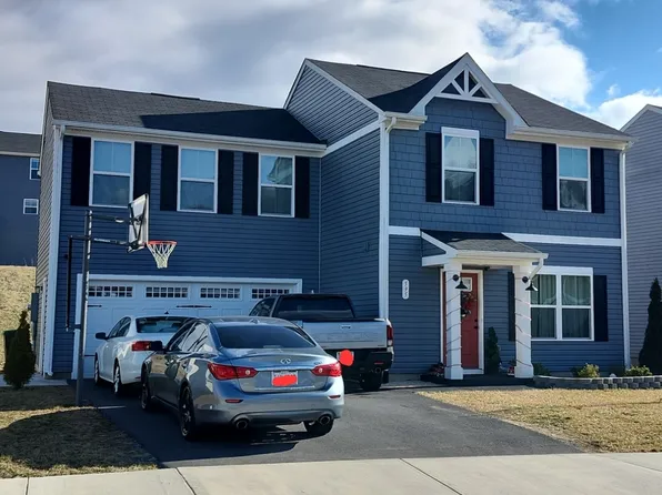 595 Wingtip Way, Rockingham, VA 22801