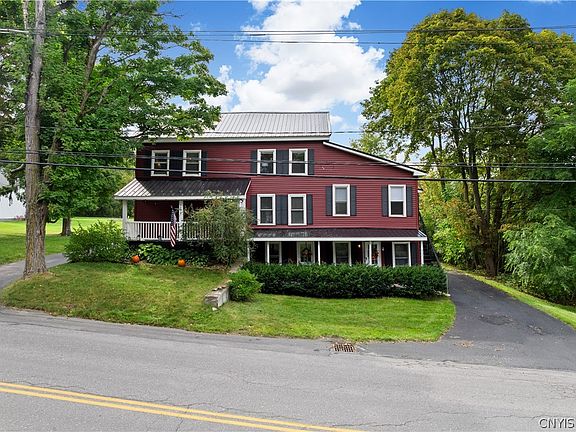 2nd image of 9596 Pinnacle Rd