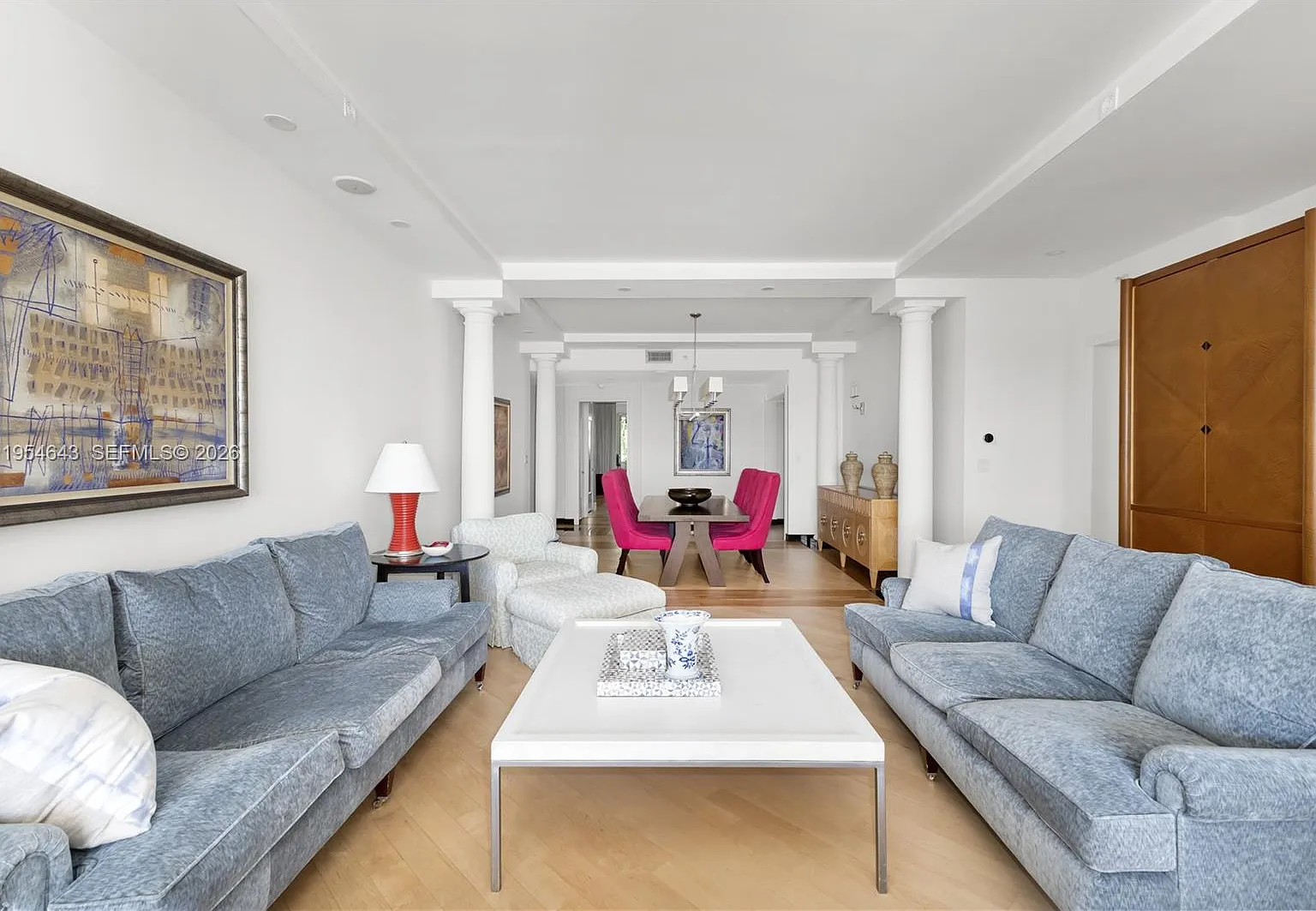 Bella Vista Mid Rise Nort — Photo 4