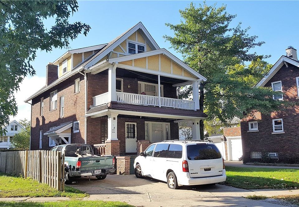 1st image of 10701-03 Parkhurst Dr