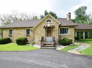 2564 Welshtown Rd, Slatington, PA 18080