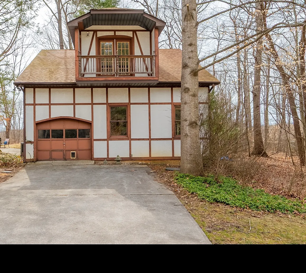 1701 Sterling Dr — Photo 2