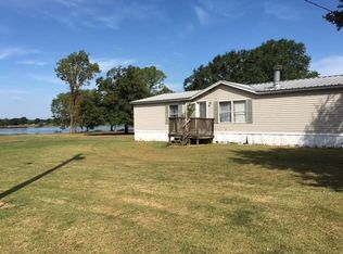 409 Club Lake Rd #4, Teague, TX 75860