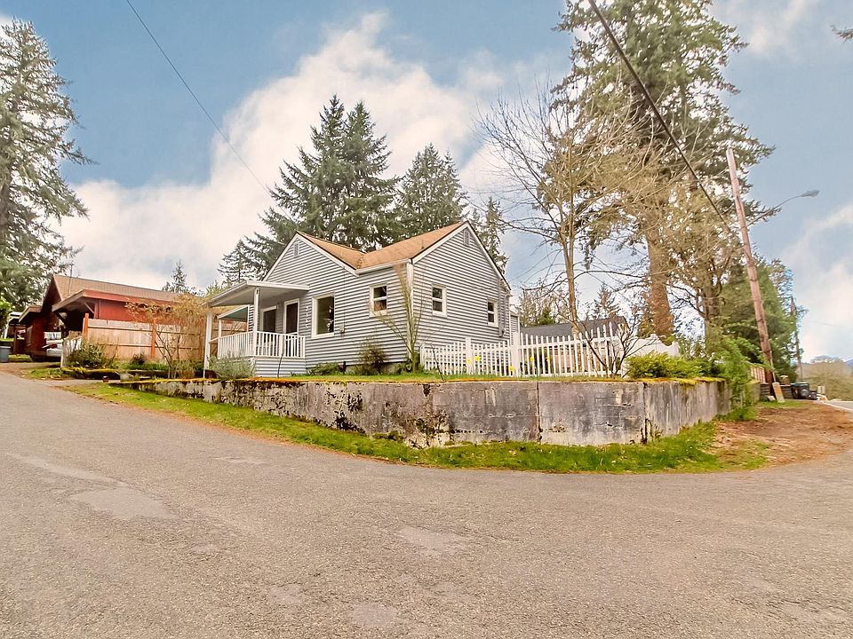 1st image of 2165 Jackson Dr NW