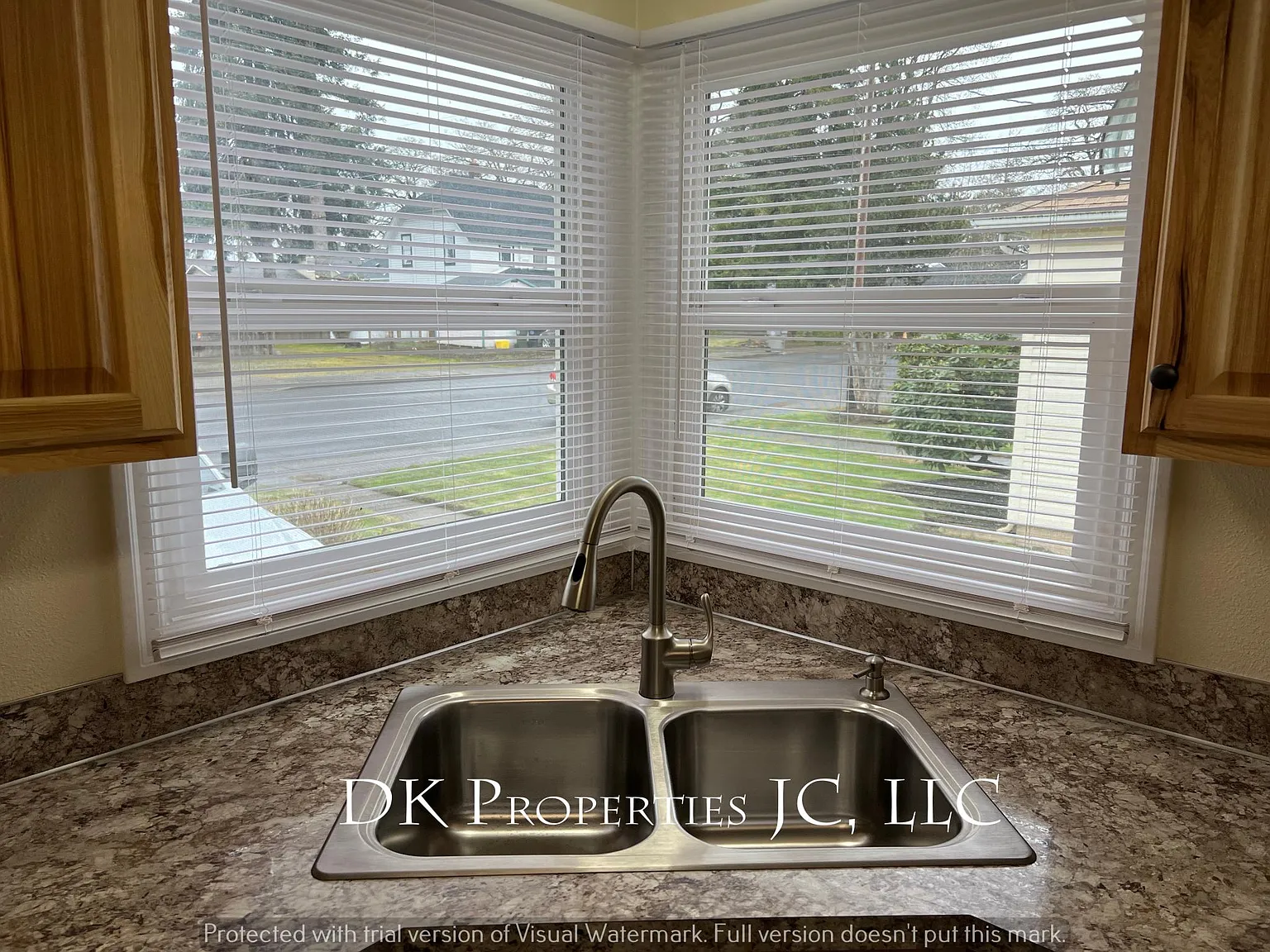 2 bed, 950 sqft, $1,695 — Photo 2