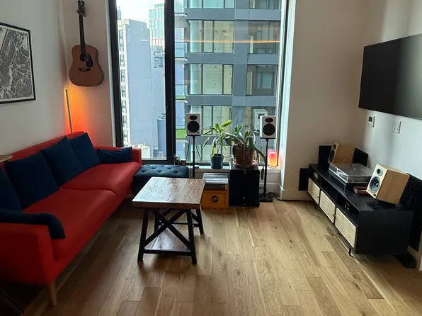 20 Rockwell Place image 1 of 20