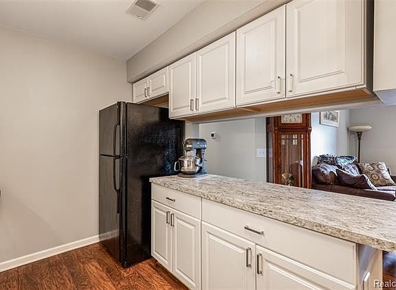 5th image of 9716 Sawgrass Ct #50