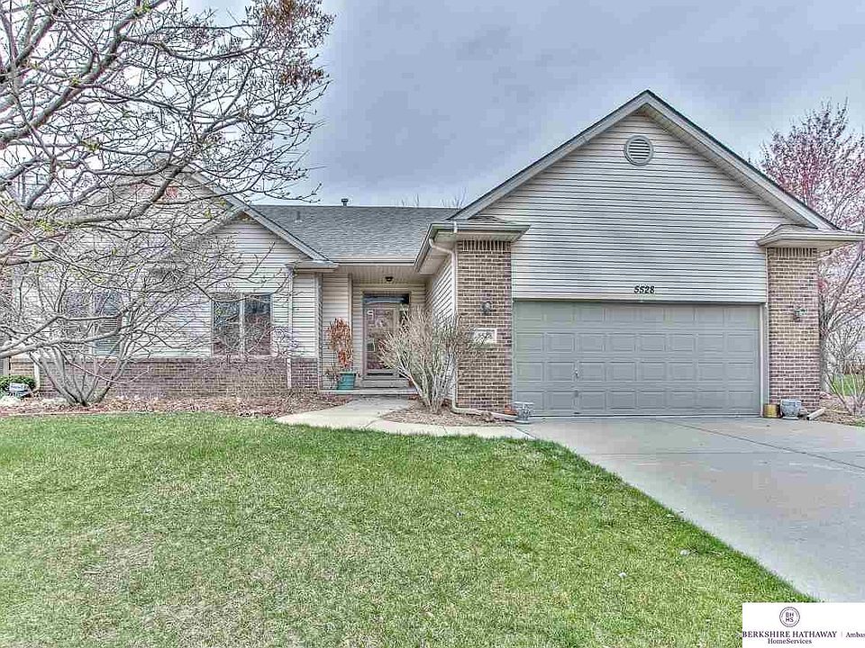 1st image of 5528 N 134th St