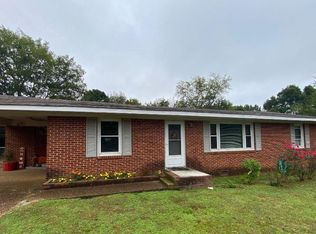 121 Rivermont Rd, Florence, AL 35634