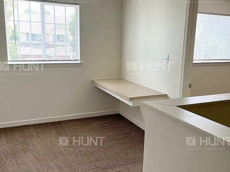3 bed, 2.5 bath, 1804 sqft, $2,628 — Photo 3