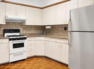 31-17 30th St #2A, Astoria, NY 11106