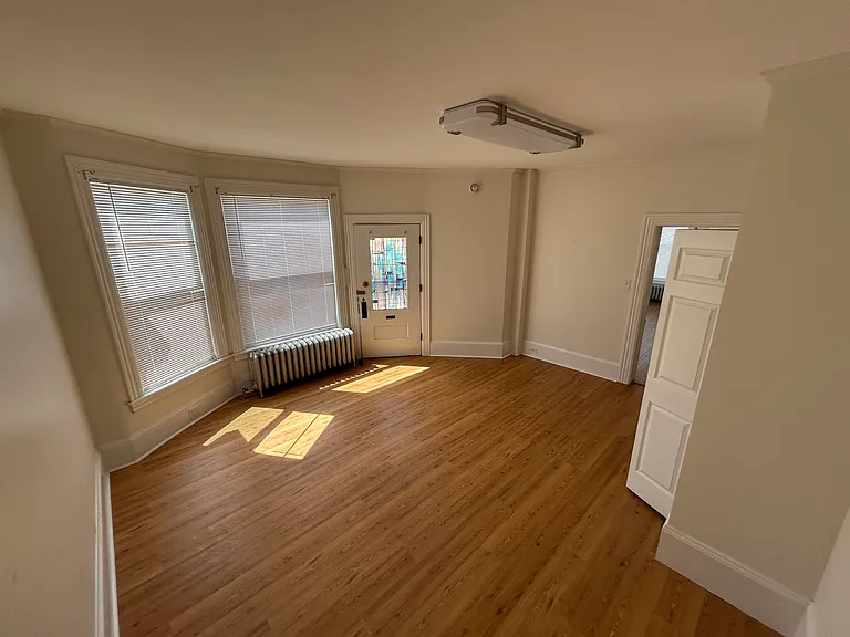 194 N Main St #1 — Photo 10