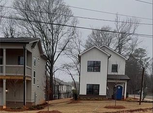 584 Glendale Rd, Scottdale, GA 30079