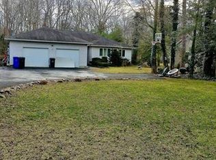 111 Parker St, Manahawkin, NJ 08050