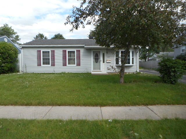 1st image of 427 S Park Blvd