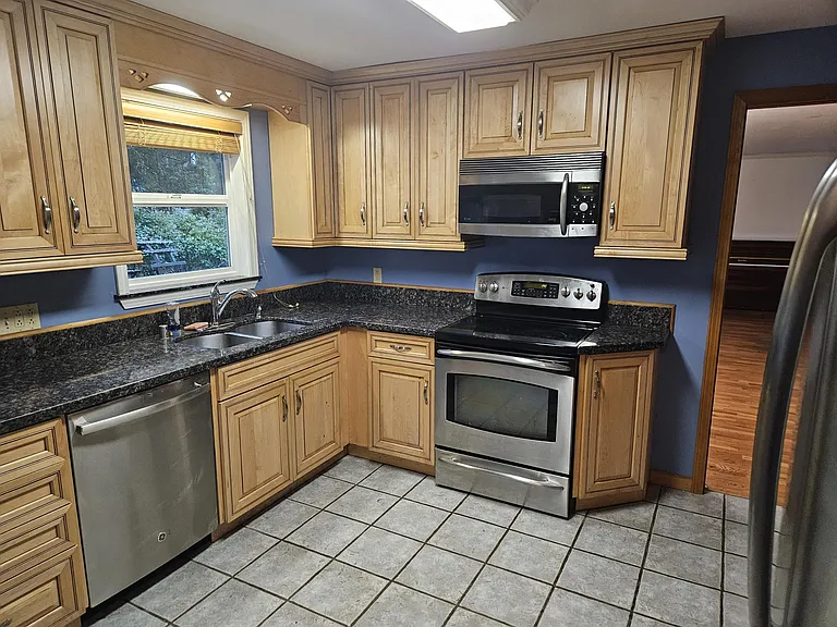 1560 NE 106th St #1 — Photo 20