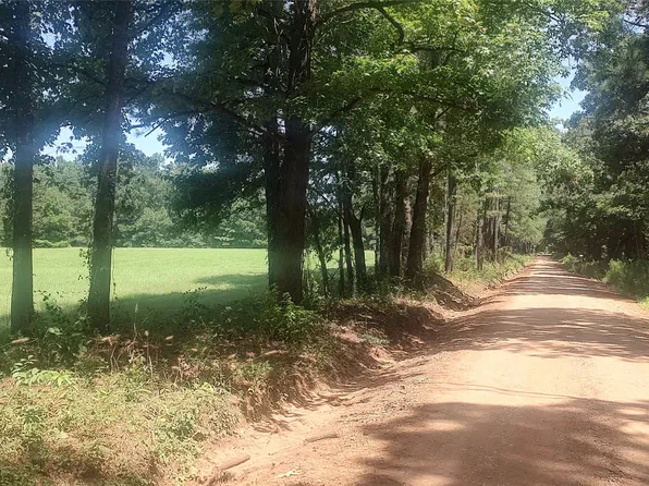 381 County Road 4688, Gary, TX 75643