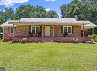 170 Dennis Rd, Franklin, GA 30217