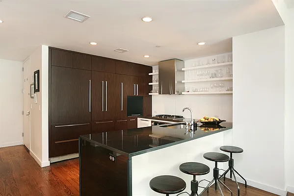 Rented by Corcoran | media 12