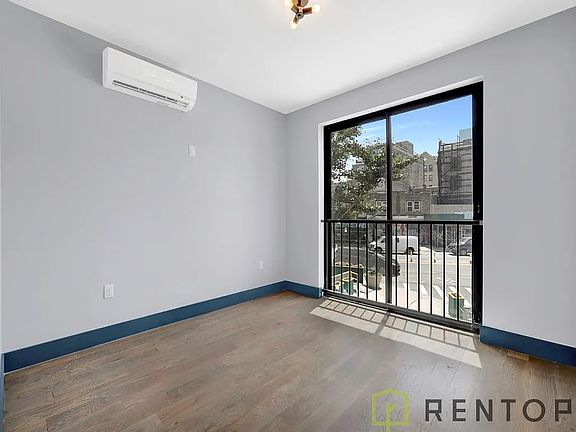 5th image of 475 Grand St APT 4A