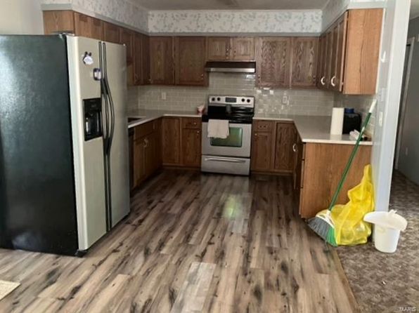 111 W Wilkey Dr, Risco, MO 63874