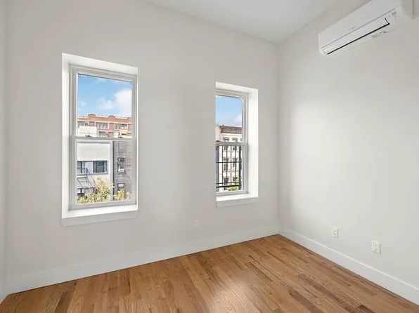 242 Montrose Avenue 3B image 5 of 5