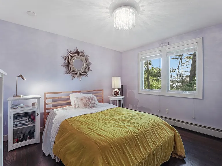 49 Beach Rd — Photo 38
