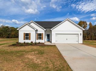 559 River Rd, Stoneville, NC 27048