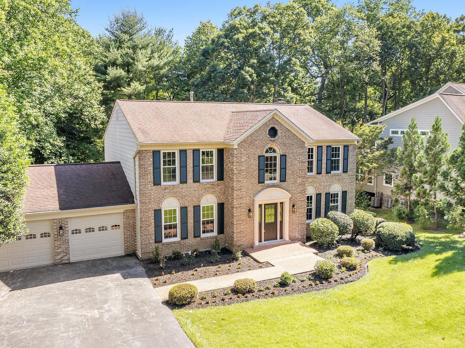 4881 Oakcrest Dr, Fairfax, VA 22030 Zillow