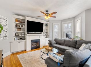 642 E 8th St #642, Boston, MA 02127