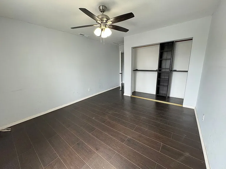 466 Weisser Way — Photo 20