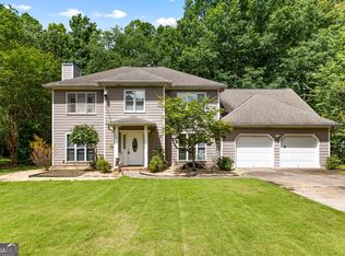 224 Claridge Curv, Peachtree City, GA 30269