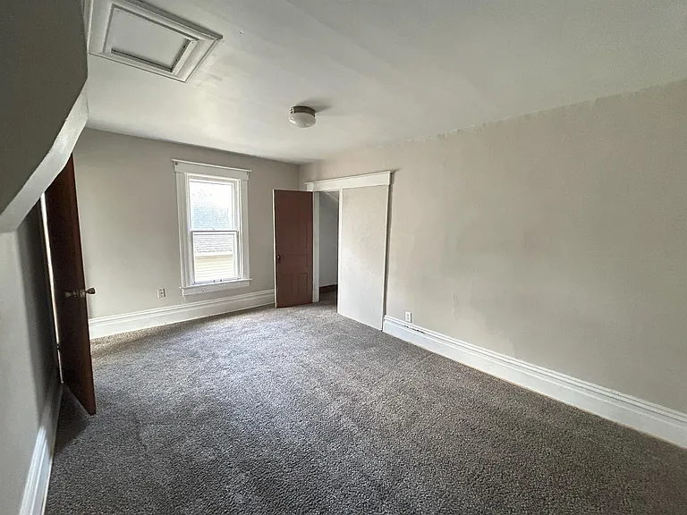 291 Laurel Dr — Photo 21