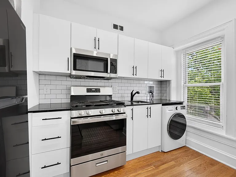 7 Whitman Ave #2 — Photo 11