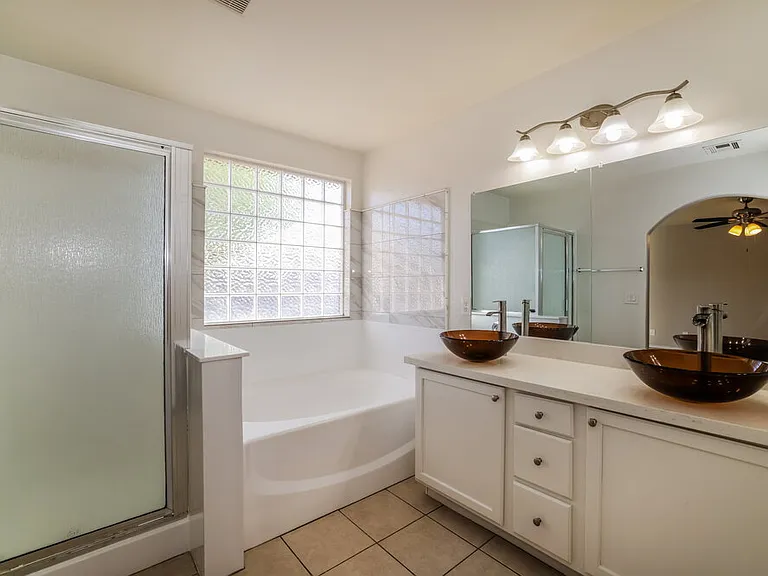 2904 W Sunland Ave — Photo 12
