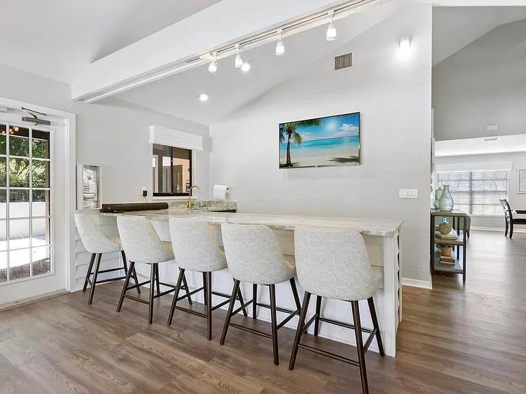 1756 Cottonwood Trl — Photo 37