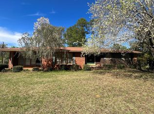 65 Rainbow Ave, Edison, GA 39846