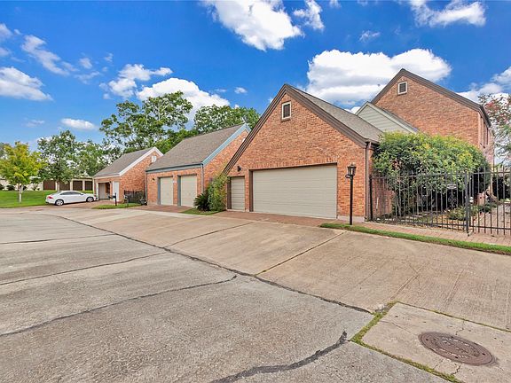 4th image of 7631 Ameswood Rd