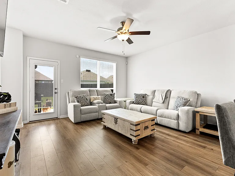 242 Boatright Blvd — Photo 16