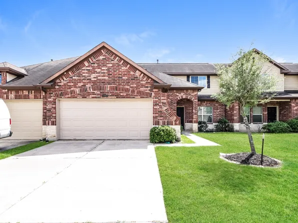 12310 Maura Ln, Houston, TX 77044