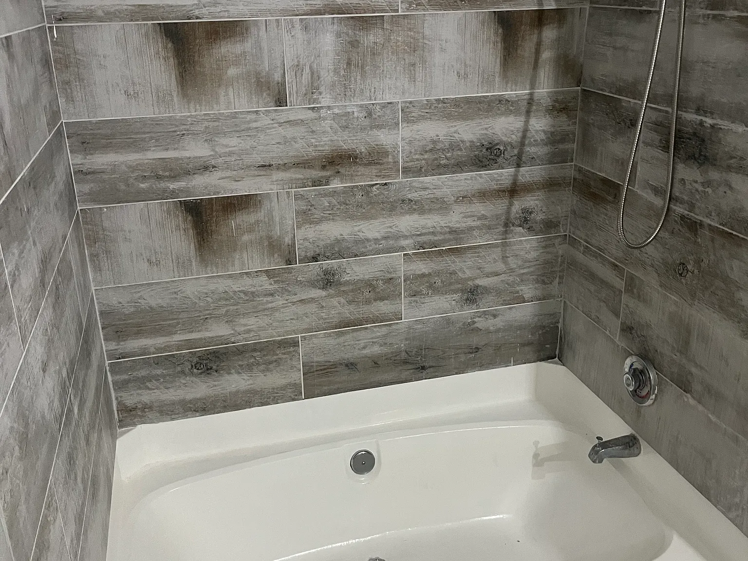 2 bed, 832 sqft, $1,249 — Photo 1
