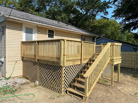 4th image of 1263 Argyle Dr